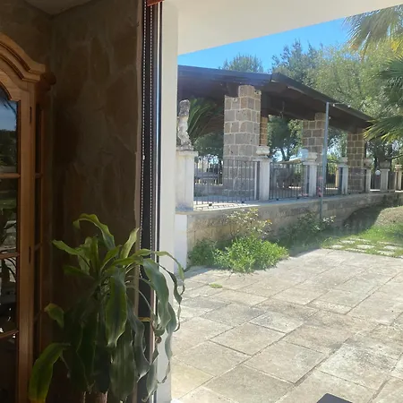 Villa Masseria Tre Archi & Apulia Relais *