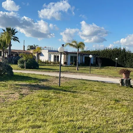 Villa Masseria Tre Archi & Apulia Relais